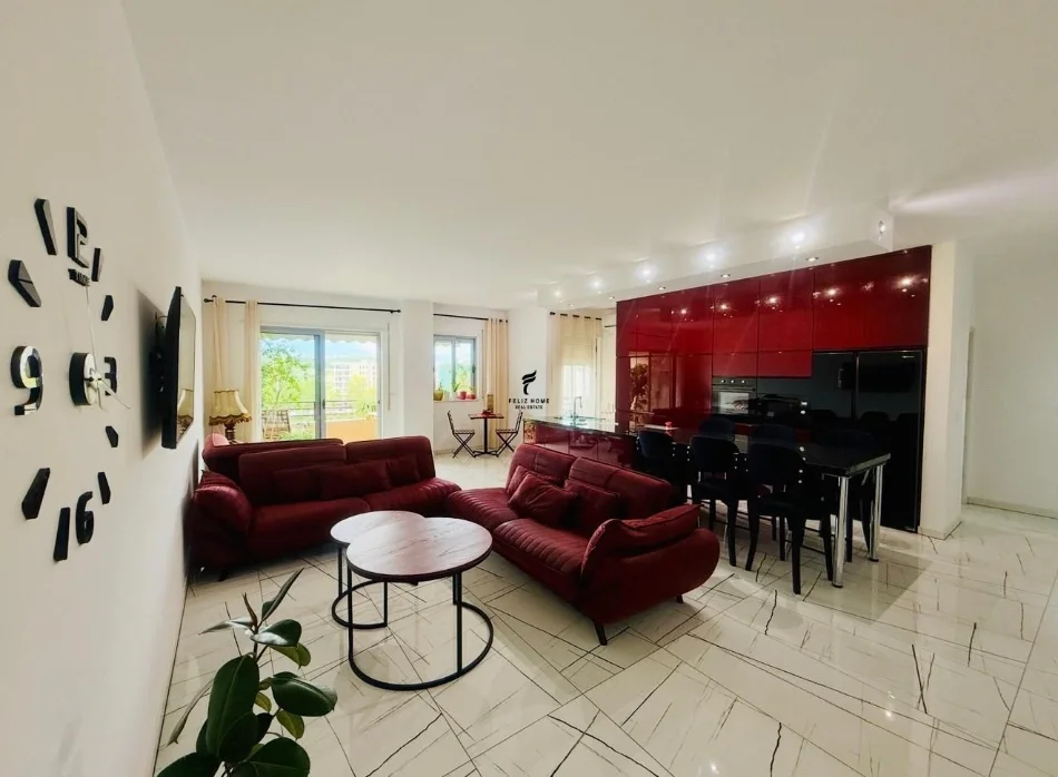 Tirane, jepet me qera apartament 2+1 Kati 4, 137 m² 1.200 € (LIQENI I THATE)