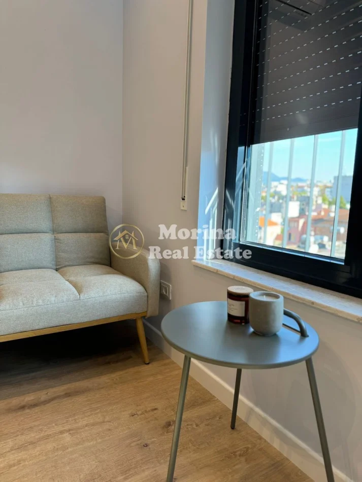 Tirano, affitto appartamento 1+1 al piano 6, 60 m² a 600 € (Stazione del Treno)