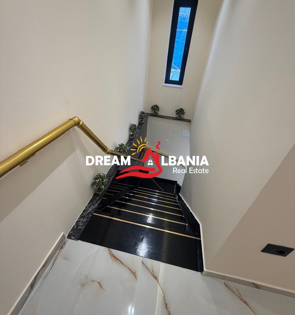 For Rent: Two-Storey Villa, Elbasanit Street (ID 4251396)