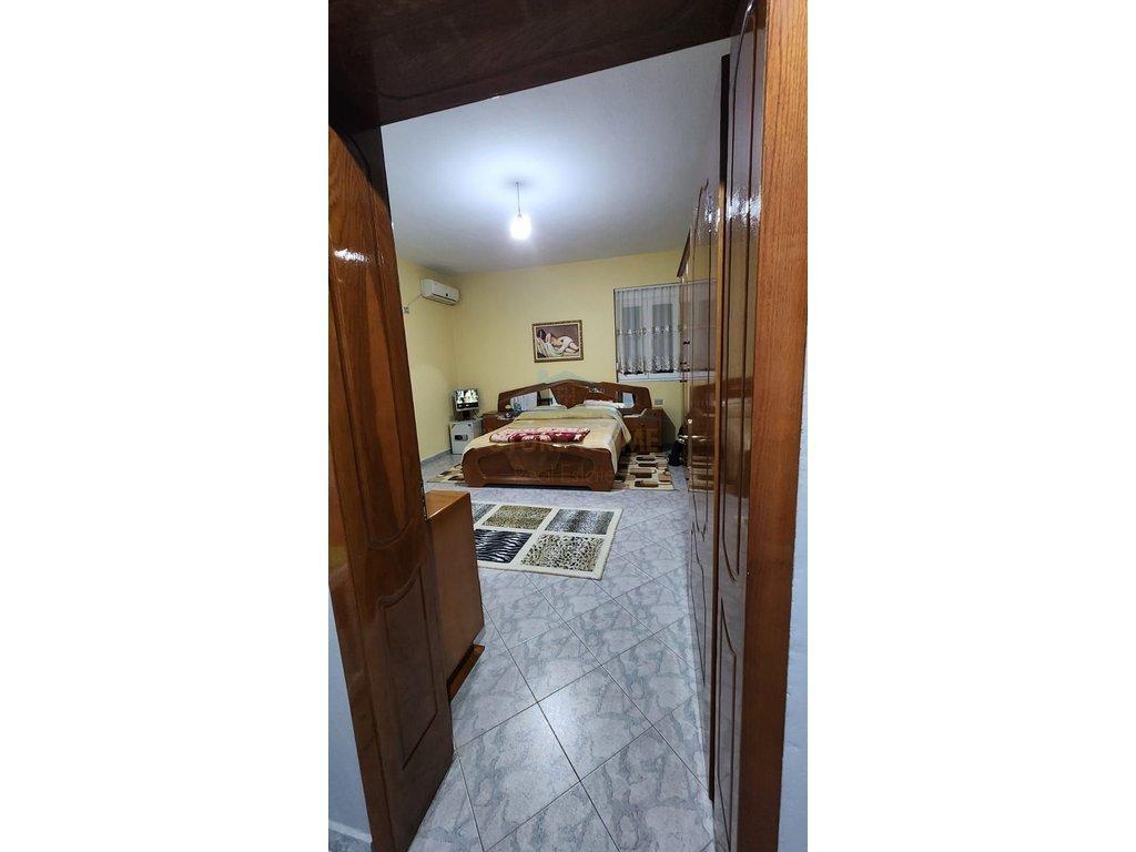 0694603851,Shitet, Vile 3 kateshe, Sauk, Tirane