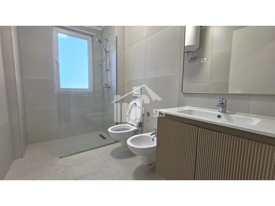 Tirana, 2+1 Apartment for Rent, 4th Floor, 90 m², €800 (RRUGA “DRITAN HOXHA”, 600 M FROM “RING CENTER”)