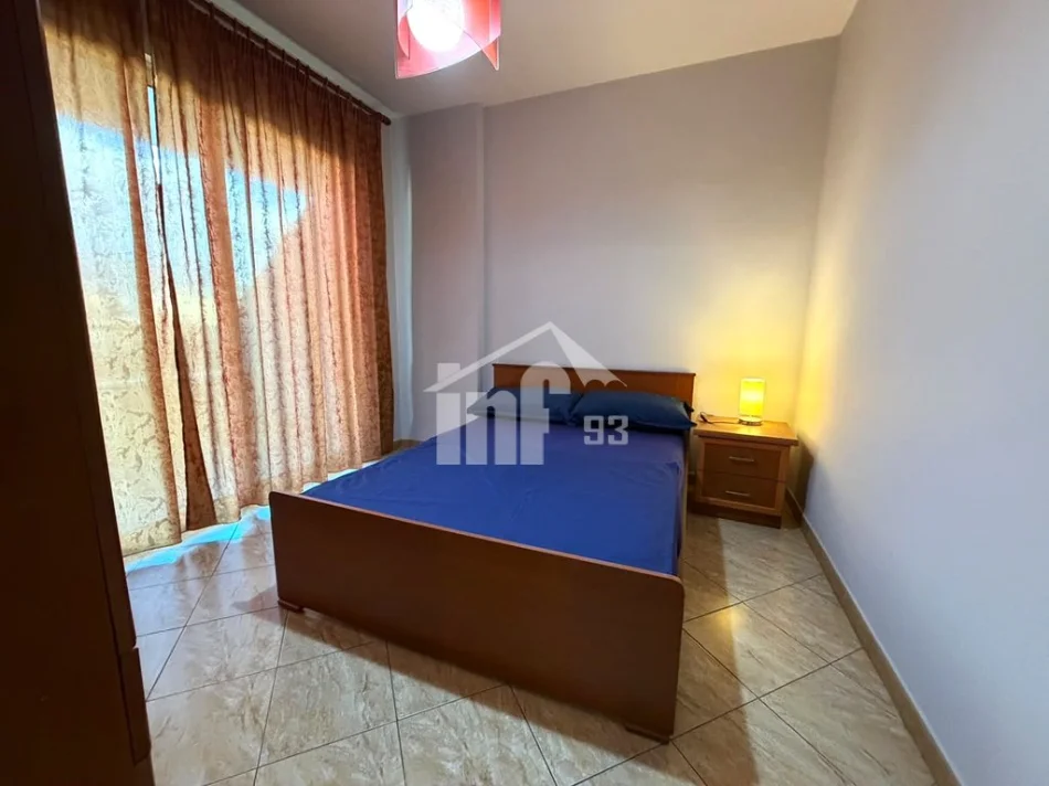 Tirane, affitto appartamento 1+1 Piano 6, 75 m² 450 € (PRIMA DI STRADA “MYSLYM SHYRI”)