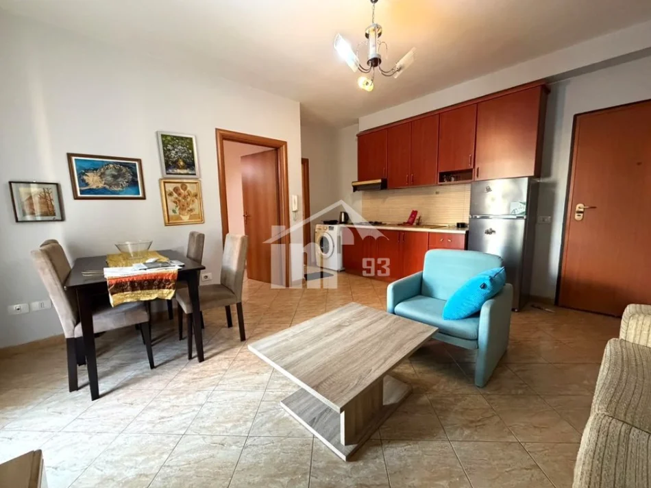 Tirane, affitto appartamento 1+1 Piano 6, 75 m² 450 € (PRIMA DI STRADA “MYSLYM SHYRI”)