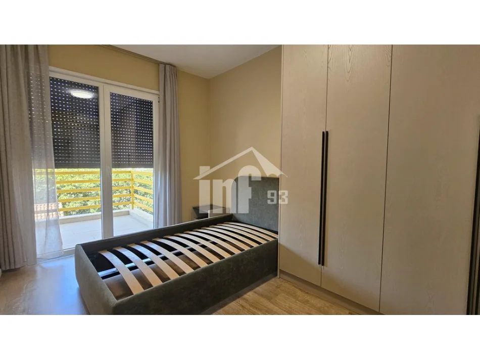 Tirane, for rent 3+1 apartment, 4th Floor, 110 m², 1,100 € (RRUGA “DRITAN HOXHA”, 600 M FROM “RING CENTER”)