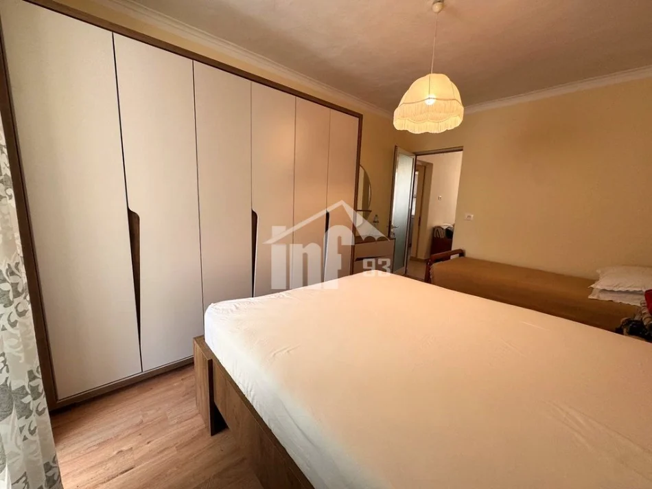 Tirana, appartamento 1+1 in affitto al quarto piano, 57 m², 500 € (TE SHESHI WILLSON)