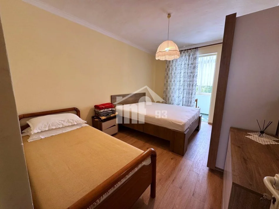 Tirana, appartamento 1+1 in affitto al quarto piano, 57 m², 500 € (TE SHESHI WILLSON)