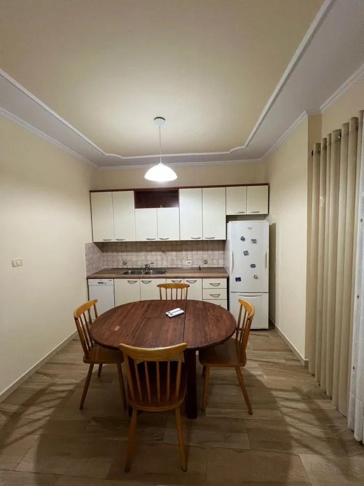 Tirane, Apartment for Rent 2+1, Second Floor, 110 m², €650 (VASIL SHANTO)