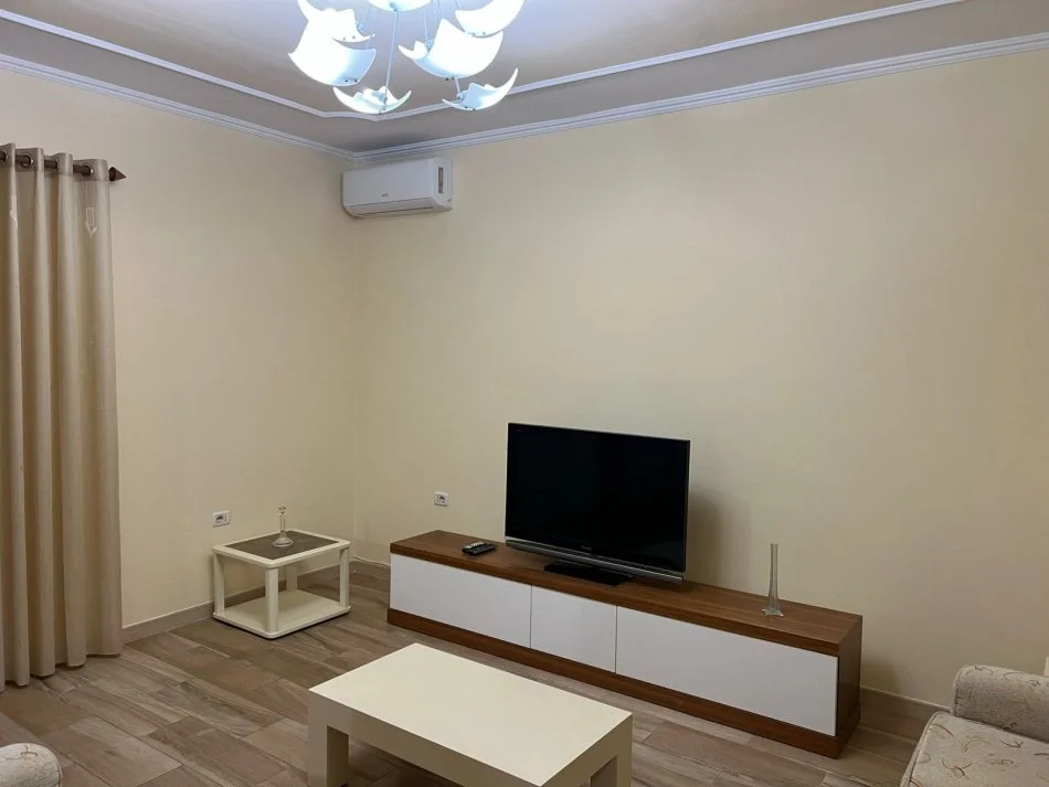 Tirane, Apartment for Rent 2+1, Second Floor, 110 m², €650 (VASIL SHANTO)