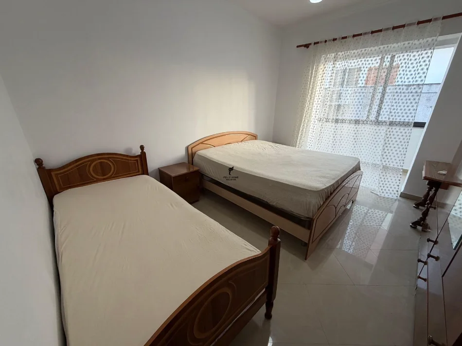 Tirane, affitto appartamento 1+1 al terzo piano, 60 m², 450 € (TREGU ELEKTRIK)