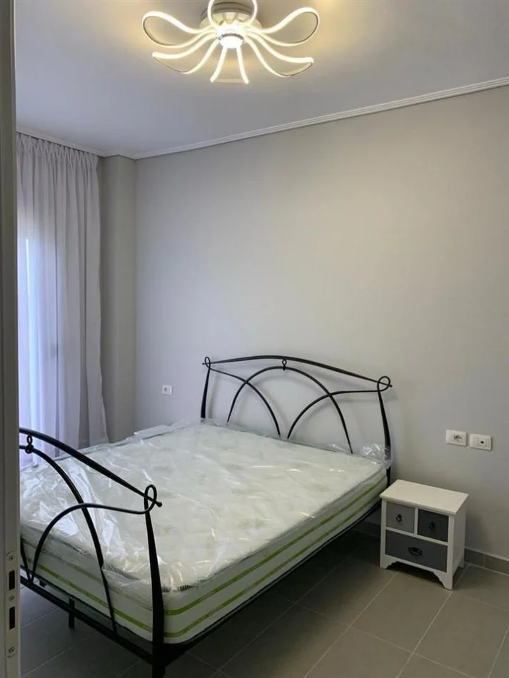 Tirane, Apartment for Rent 2+1+Balcony, 3rd Floor, 99 m², €600 (HEATING INCLUDED)