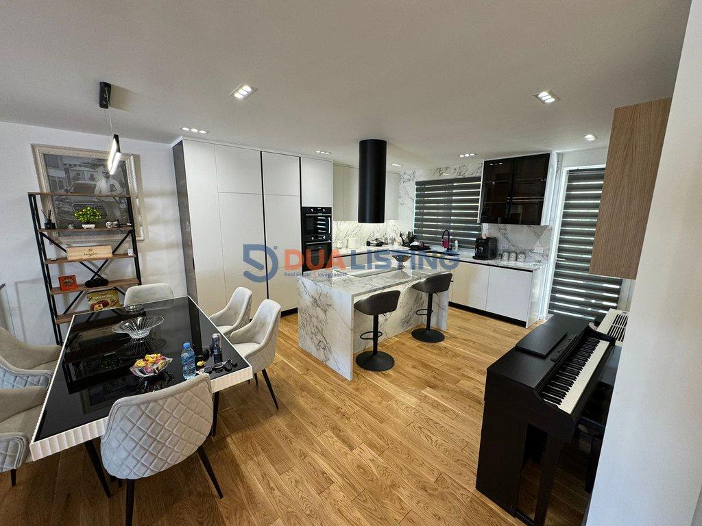Vendo Villa presso Kodra e Diellit Rezidenca 1