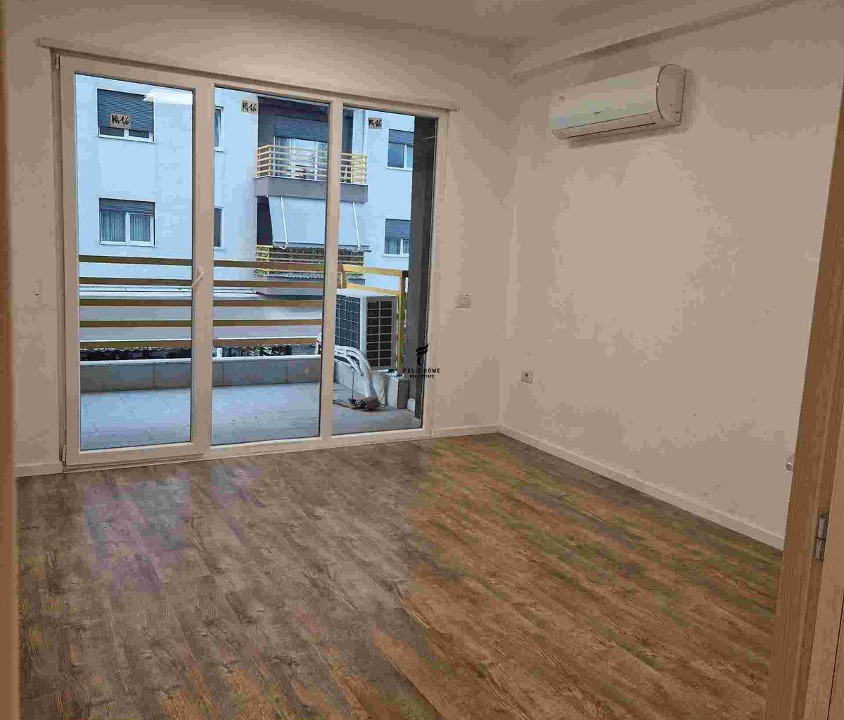 ZYRE ME QERA 75M2 RRUGA DRITAN HOXHA 65.000 LEKE FH-76691