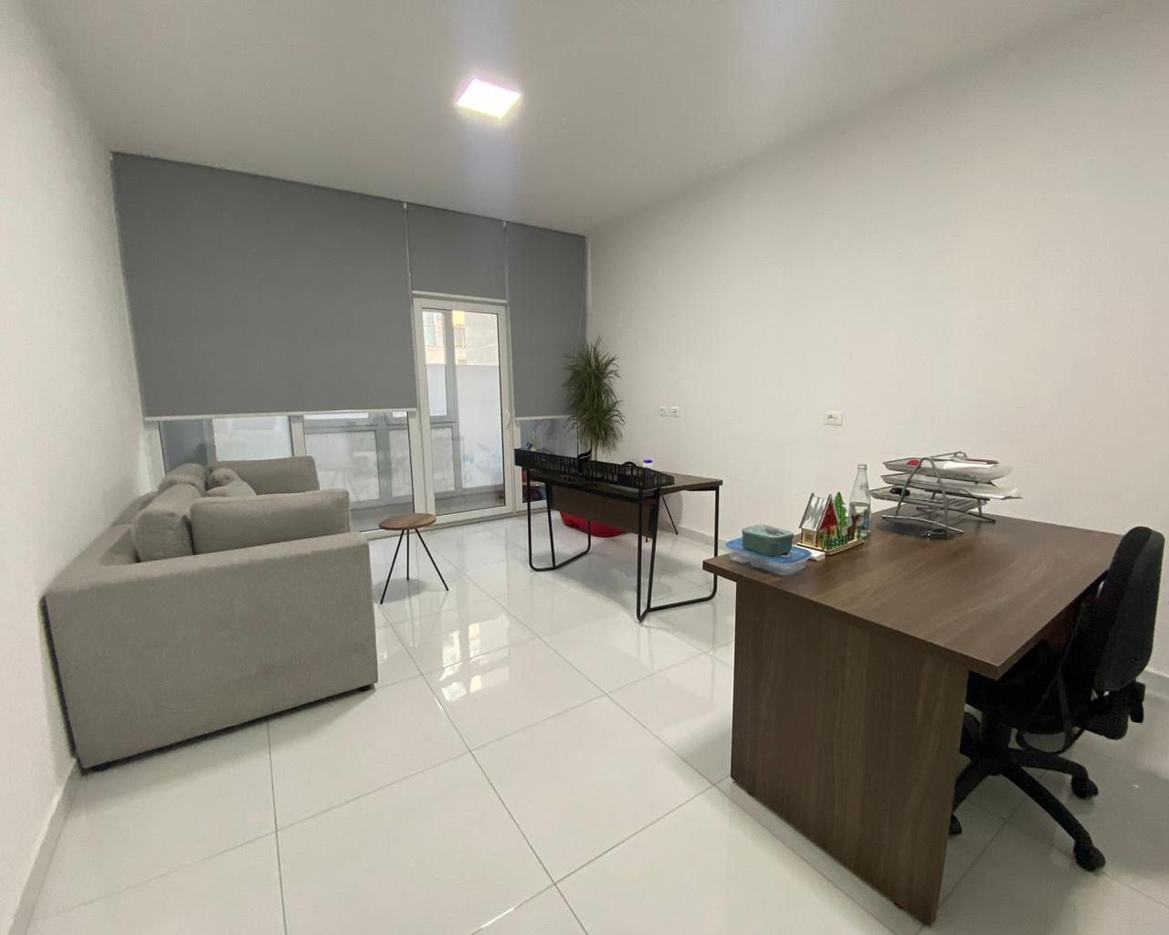 Apartment for Rent in Parisit Municipality 110m2 1200 EUR FH-75959