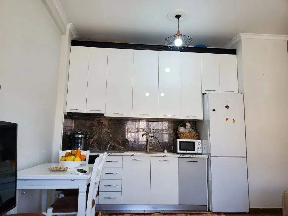 Tirana, Apartment for Sale 1+1, 8th Floor, 60 m², €97,000 (Negotiable)