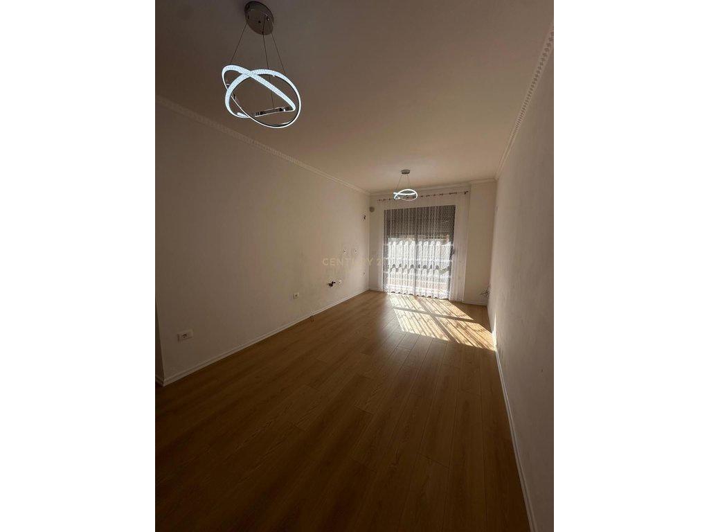 Vendita appartamento 2+1+2 FRESKU