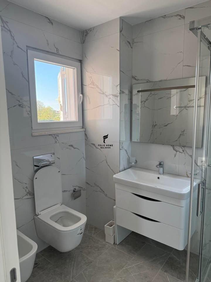 Villa in affitto di 250 m² a 3.000 euro
