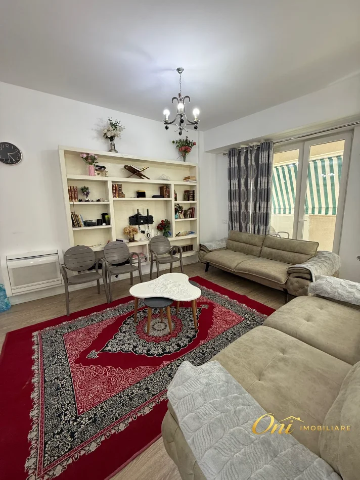 Tirane, Apartment for Sale 3+1, 4th Floor, 180 m², €400,000 (MAGNET COMPLEX)