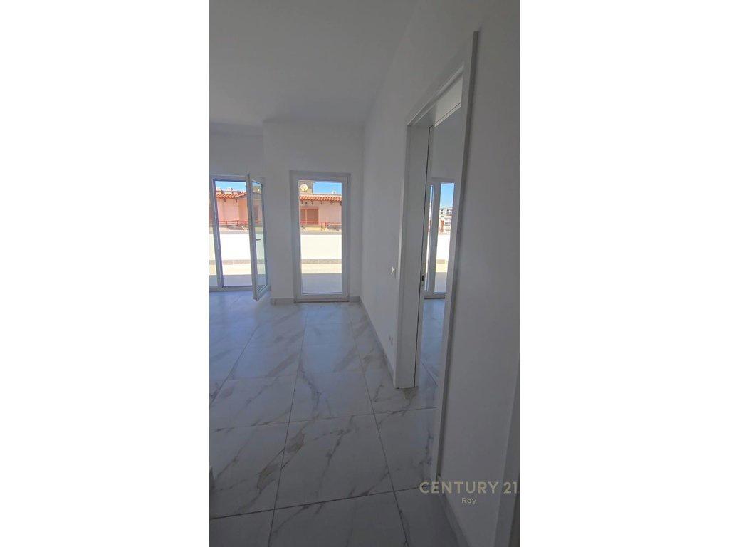 0685062709 Apartament2+1 VERANDE ME PAMJE DETI NE GOLEM