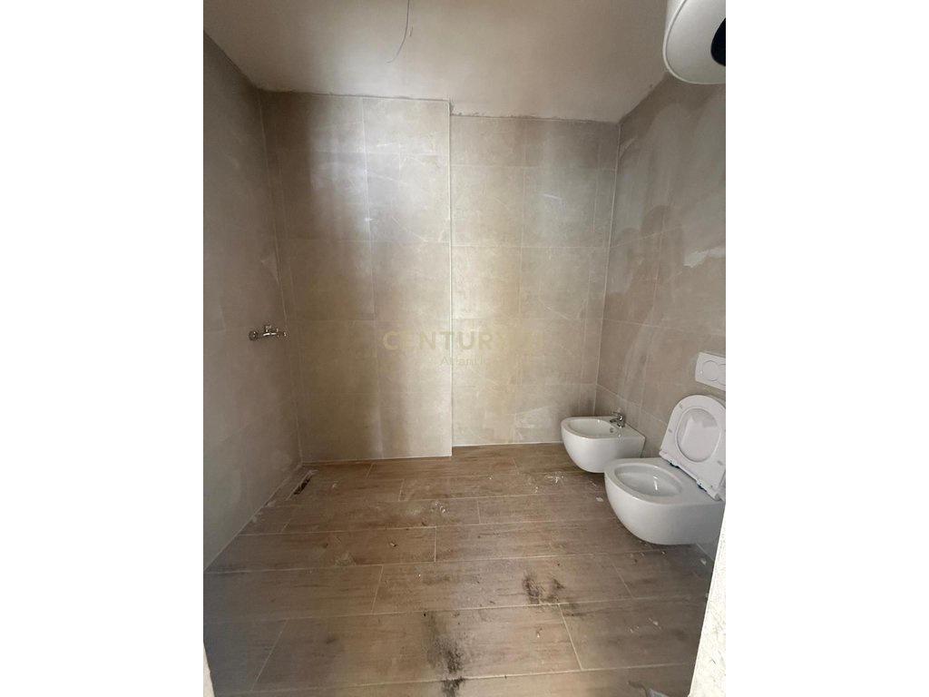 +355694812568 Apartament 2+1 Për Shitje në Golem, Durrës - 1