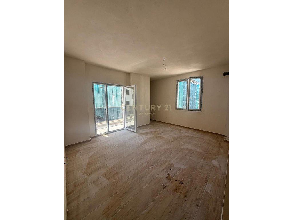 +355694812568 Apartament 2+1 Për Shitje në Golem, Durrës - 1