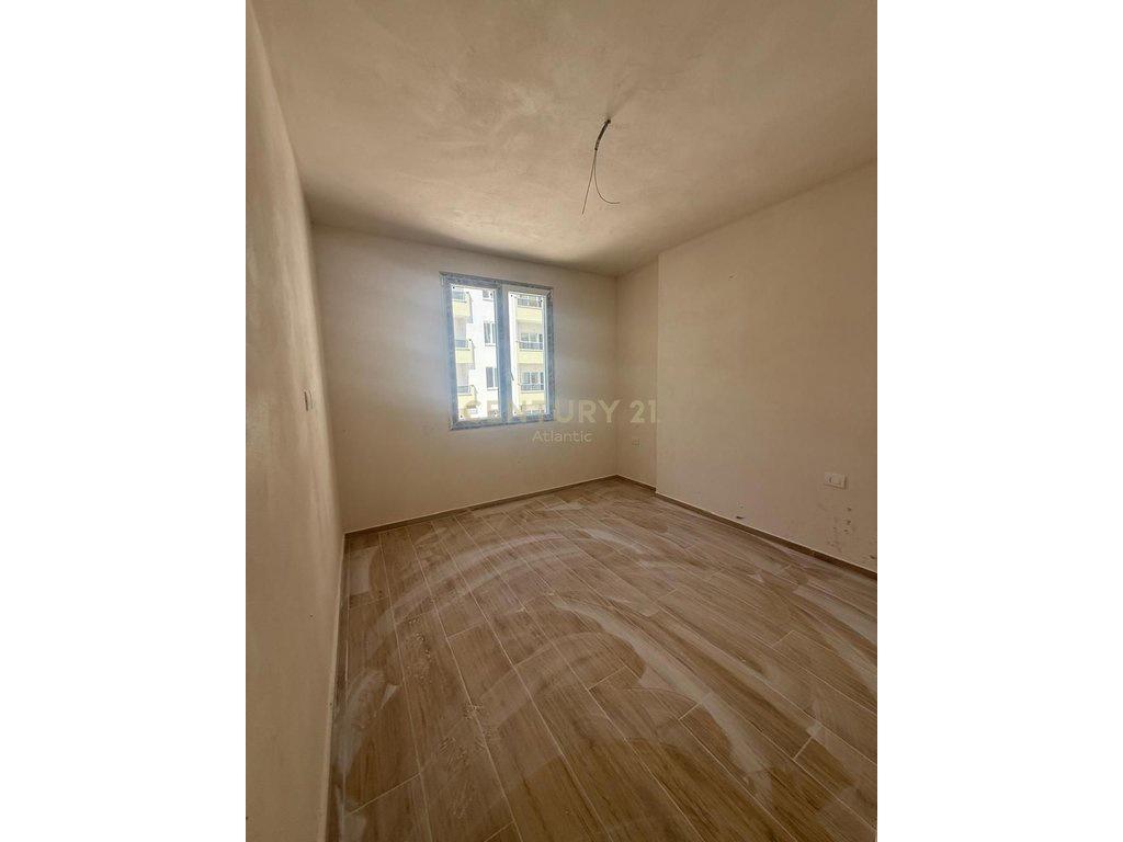 +355694812568 Apartament 2+1 Për Shitje në Golem, Durrës - 1