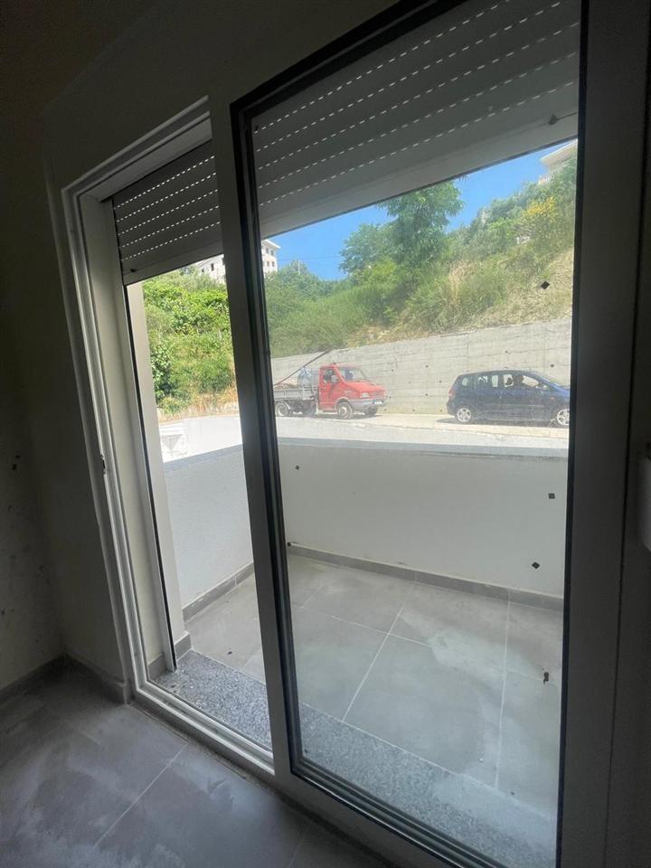 FOR SALE APARTMENT 1+1 – Spitali, Durrës
