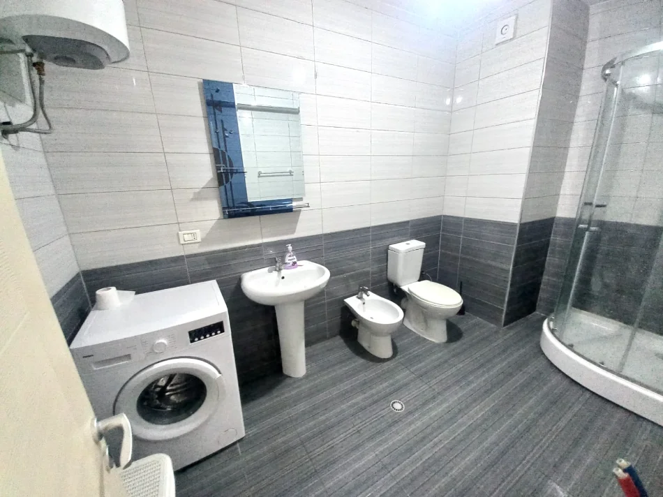 Tirana, 1+1 Apartment for Rent, 3rd Floor, 65 m², Furnished, Price 38,000 Lekë të Reja, near Terminal, Casa Italia, Tirana