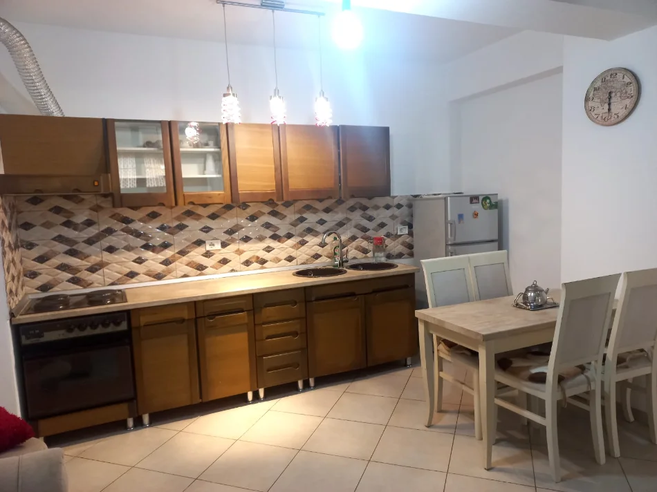 Tirana, 1+1 Apartment for Rent, 3rd Floor, 65 m², Furnished, Price 38,000 Lekë të Reja, near Terminal, Casa Italia, Tirana