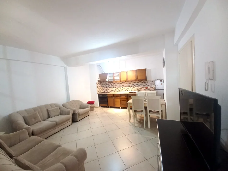 Tirana, 1+1 Apartment for Rent, 3rd Floor, 65 m², Furnished, Price 38,000 Lekë të Reja, near Terminal, Casa Italia, Tirana