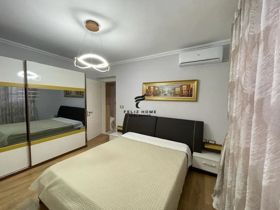 Tirane, vendesi appartamento 1+1+Balcone Piano 2, 60 m² 200.000 € (BLLOKU)