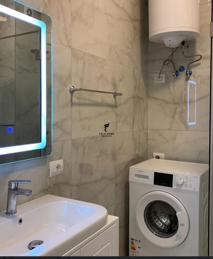 Tirane, affitto mensile appartamento 1+1 Piano 6, 60 m² 600 € (SIRI KODRA)
