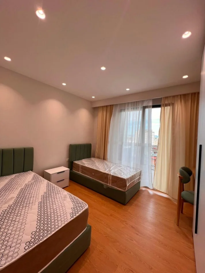 Tirane, 2+1 Apartment for Rent, 6th Floor, 100 m², €750 (Don Bosko)