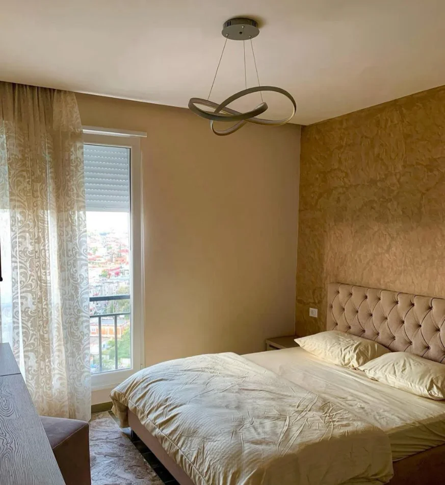 Tirano, affitto appartamento 3+1 Piano 9, 120 m² 1.000 € (VIA DIBRES)
