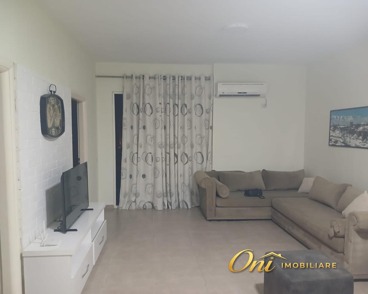 JEPET APARTAMENT ME QERA 2+1, FRESK