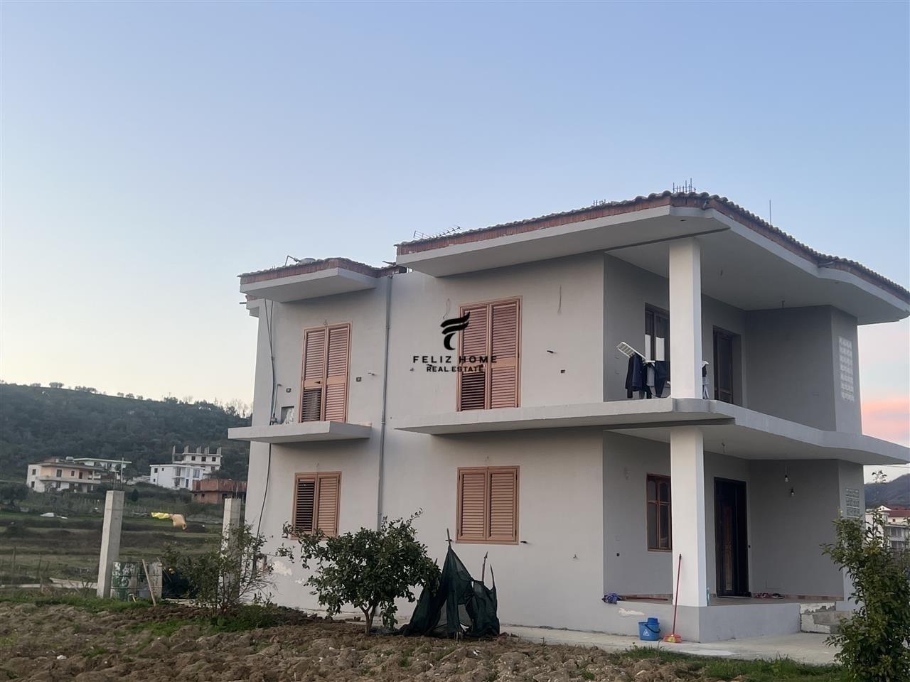 Two-Storey Villa for Sale, Vore, 260,000 Euros
