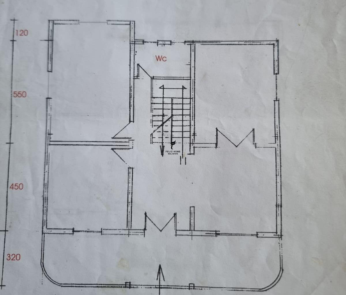 VILLETTA CON GIARDINO A 500.000 LEKE, VIA ELBASANIT