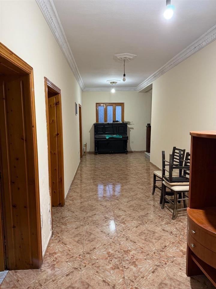 Villa with 1500 m2 Land for 200,000 LEKE