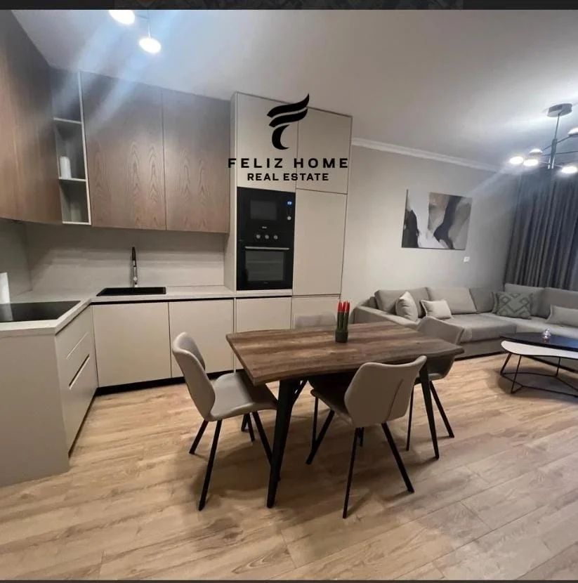 Tirane, affitto appartamento 1+1, 75 m², 800 € (SCUOLA DI BALLETTO)