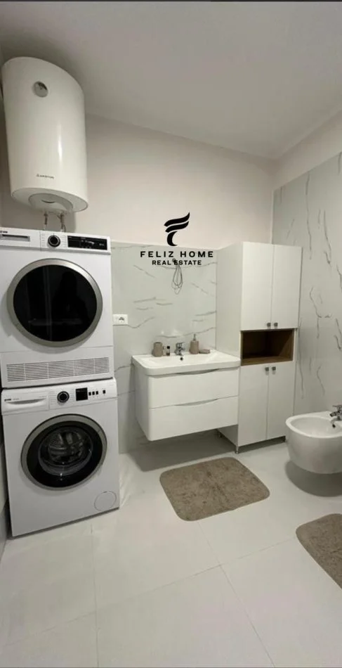 Tirane, affitto appartamento 1+1, 75 m², 800 € (SCUOLA DI BALLETTO)