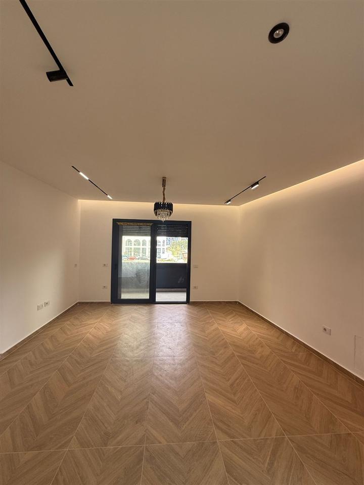 Zyra con Quota di 65 m² presso Astir a 750 euro