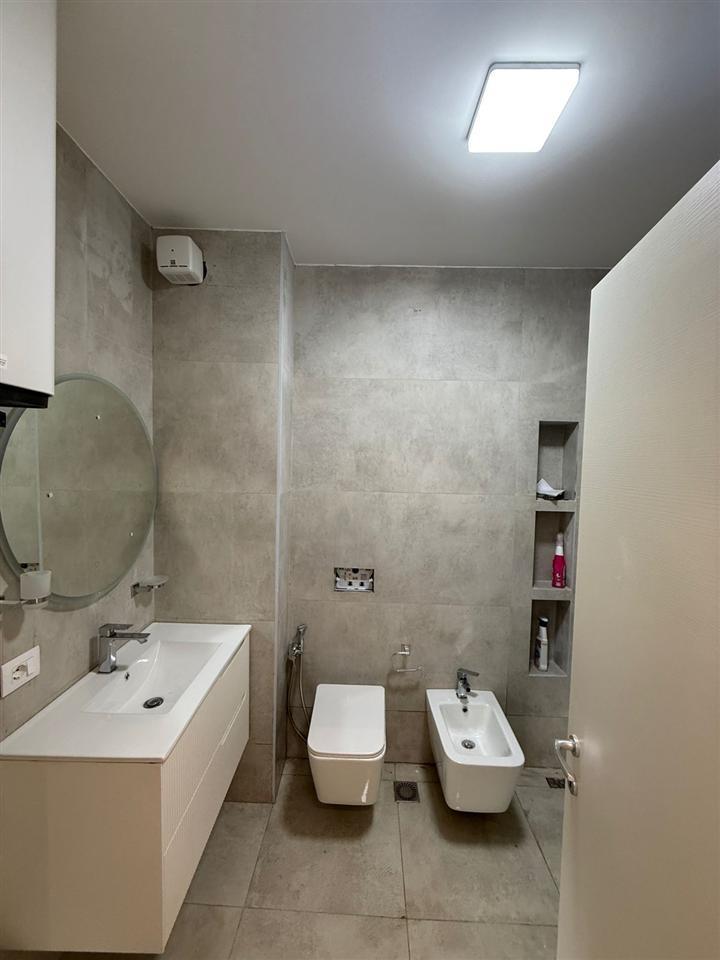 Zyra con Quota di 65 m² presso Astir a 750 euro