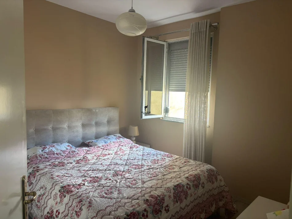 Tirane, affitto appartamento 1+1 Piano 7, 56 m² 600 € (MYSLYM SHYRI)