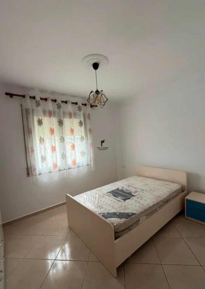 Tirane, affitto appartamento 2+1 Piano 4, 100 m² 600 € (KOPSHTI BOTANIK)