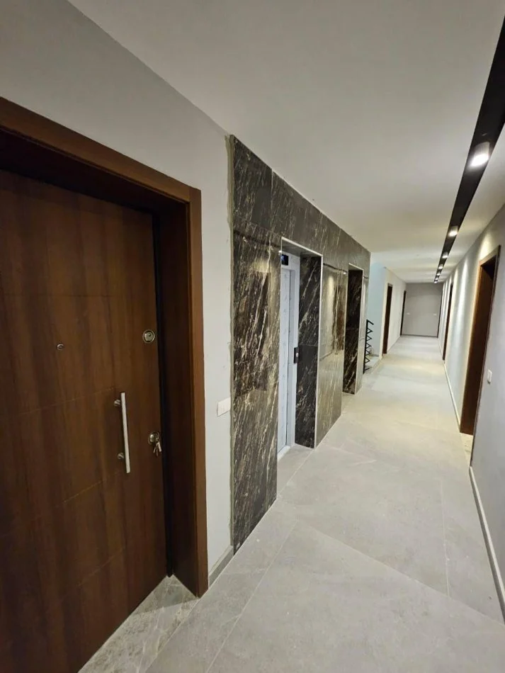 Tirane, affitto appartamento 1+1 Piano 2, 55 m² 550 € (NUOVA COSTRUZIONE)