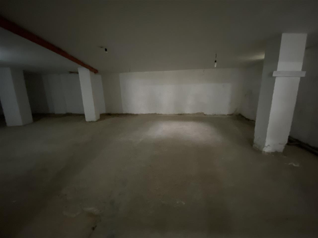 Garage in affitto o parcheggio nella zona di Mozaiku