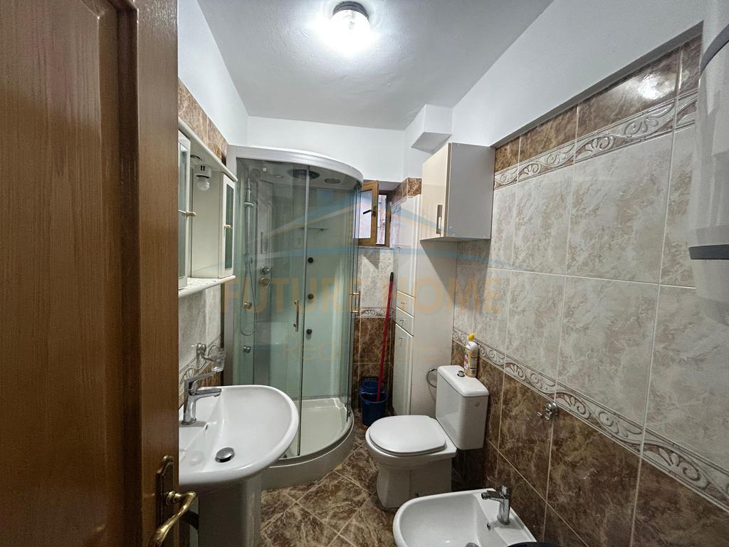 0697048065 Qera, Apartament 2+1, Spitali, Durrës