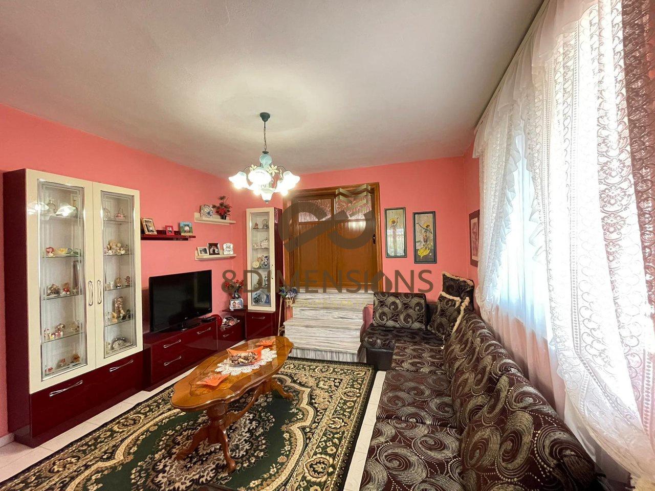 Jepet me qera Apartament 2+1 ne tregun elektrik