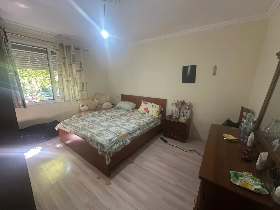 Tirana, 2+1 apartment for rent, 70 m², €500 (Mihal Grameno Street)
