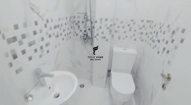 Zyra con Quota di 50 m2 Blocco 65.000 Lekë FH-74051