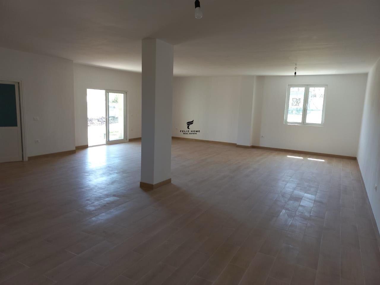 AMBIENT BIZNESI ME QERA 100 M2 ASTIR 450 EURO